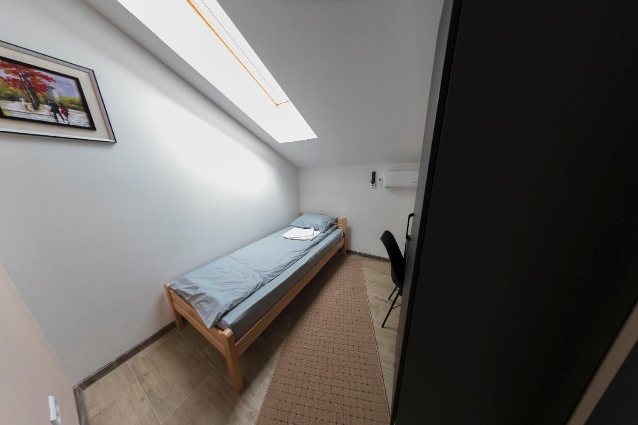 Konak Kod Hame Bihać Buitenkant foto