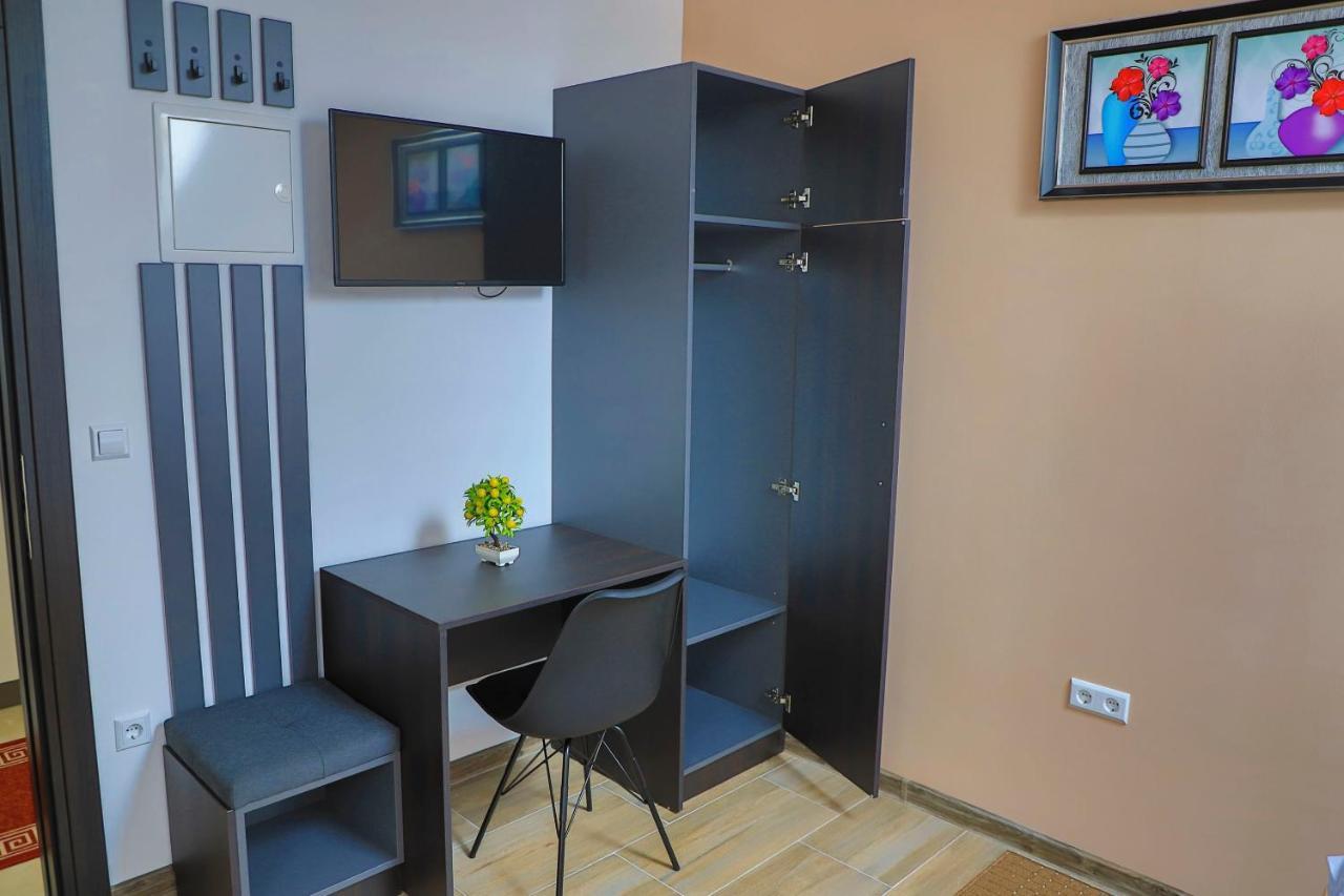 Konak Kod Hame Bihać Buitenkant foto